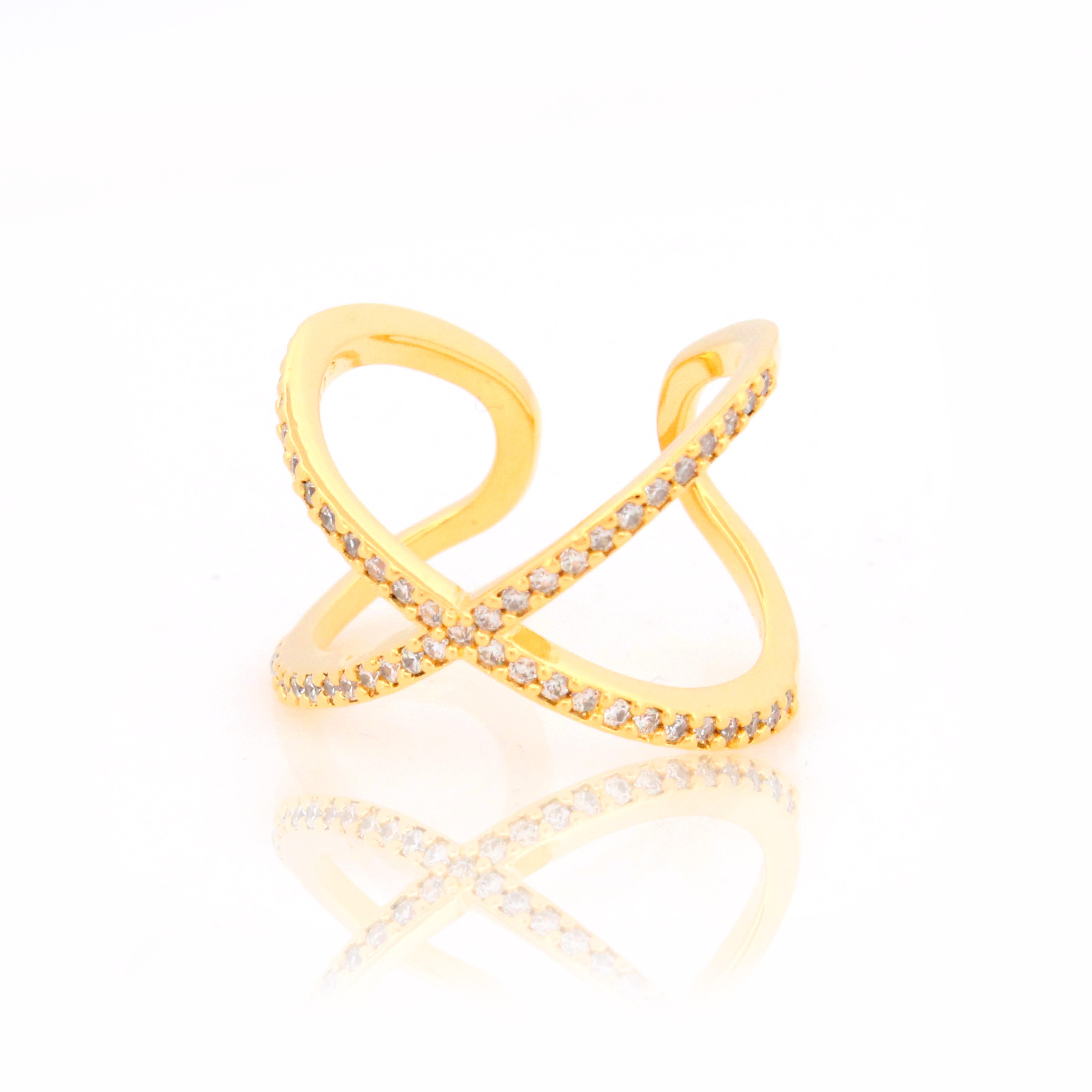 Elegant Cross x shaped Ring in Gold Polish