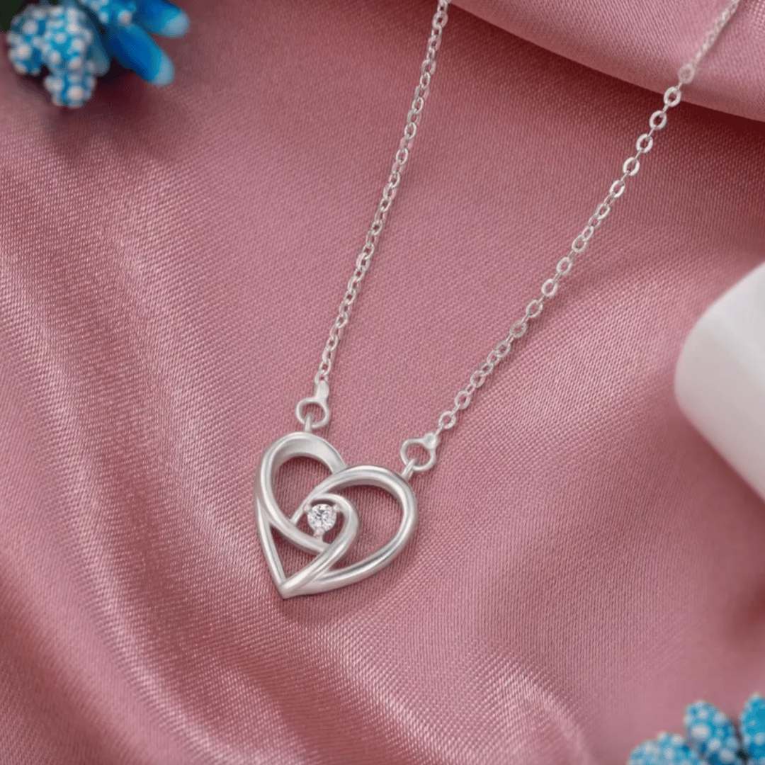 Silver Heart Pendant Necklace Single Stone Close Up, Pure 925 Silver Necklace ZIA Nagpur