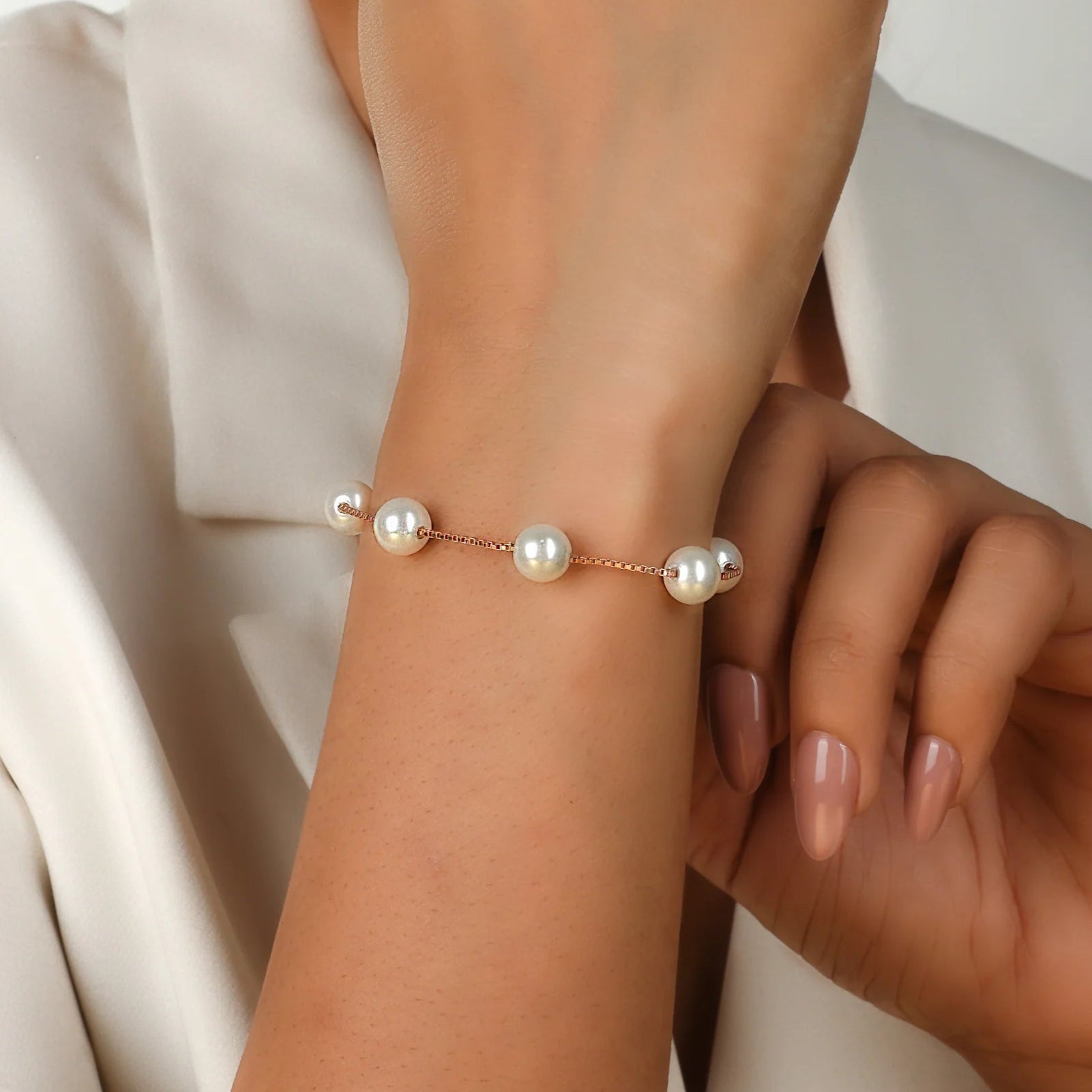 Silver Pearl Bracelet in Gold Polish